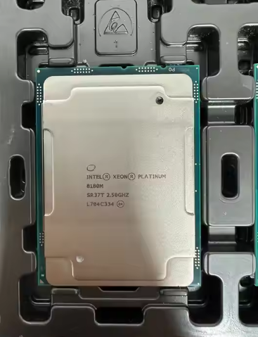 Processeur de serveur Intel CPU 6434 6433N 6433NE 6443N 6438H 6444Y LGA-4677